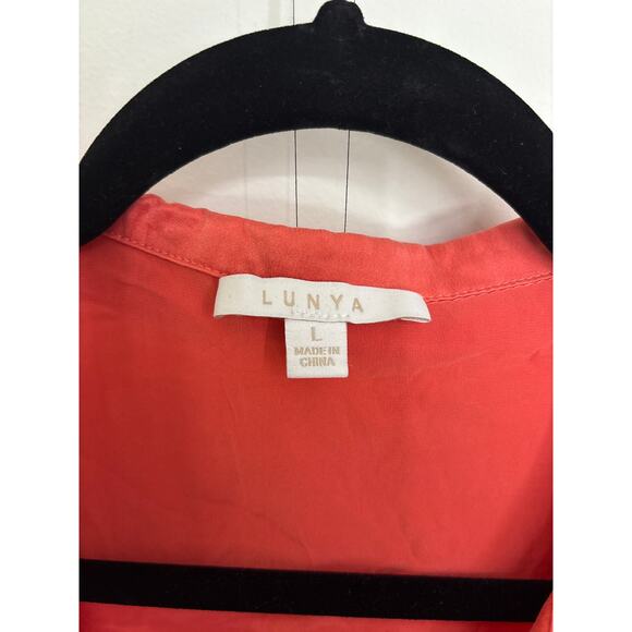 Lunya Pajama Set Womens Large Washable Silk Button Up Short Outro Coral Pink PJ - Picture 3 of 5